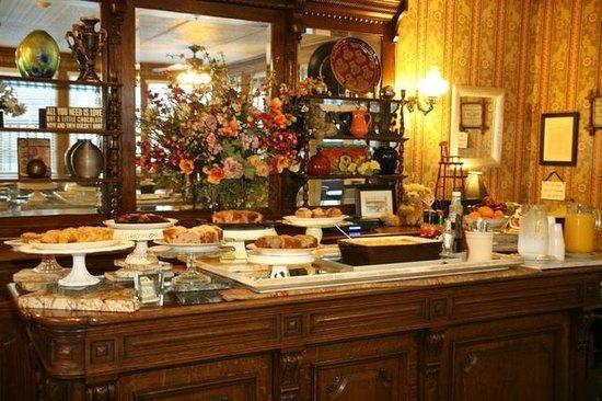 ג'יימסטאון The Palm Hotel מראה חיצוני תמונה